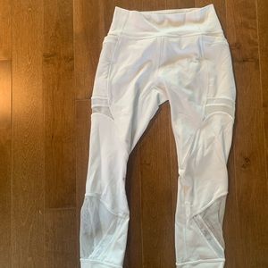 Lululemon 3/4 white leggings with mesh